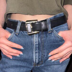 Vintage '88 Liz Claiborne Black Genuine Leather Belt 27"- 31"